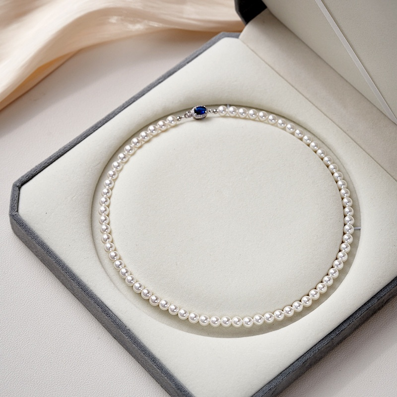 Natural Pearl Mother-of-Pearl Necklace with Silver-Blue Gem Clasp