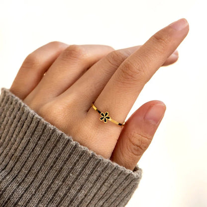 Enamel flower minimalist aesthetic finger ring for daily wear