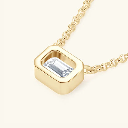 1-carat Morganite pendant necklace, small and elegant